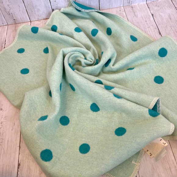 David Fussenegger Teal Blue Polka Dot Reversible Cotton Baby Blanket - Picture 8 of 9